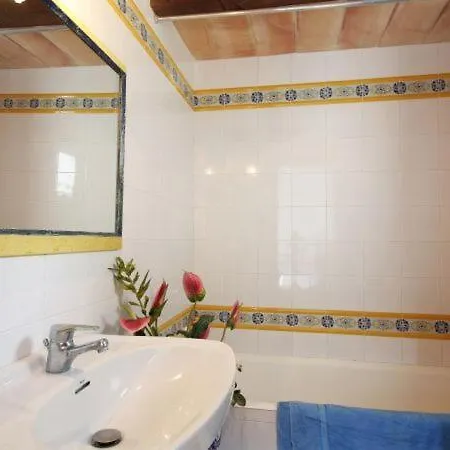 Sleeps 6 With Pool Air Con And Wifi Villa Pollenca