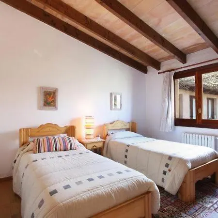 Sleeps 6 With Pool Air Con And Wifi *